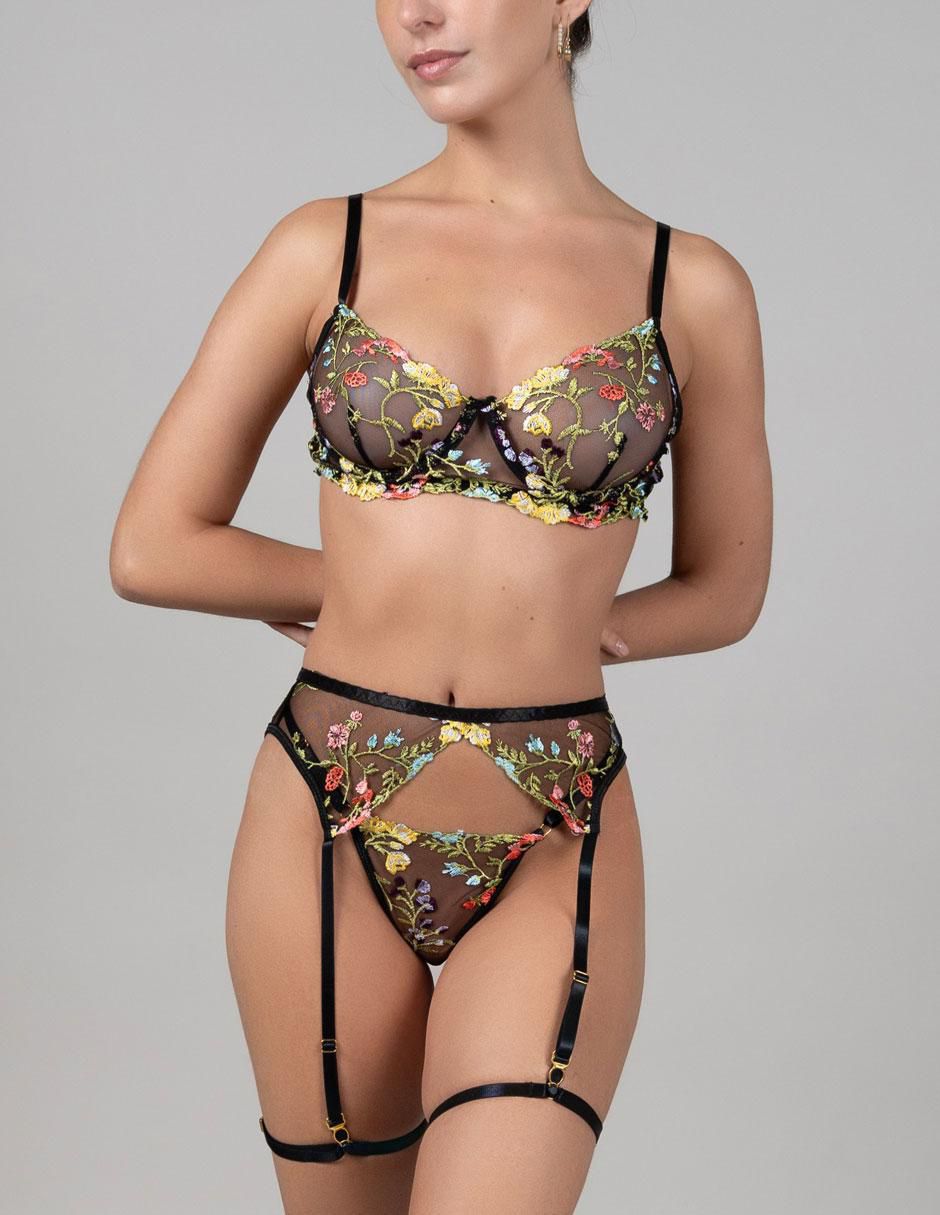 Conjunto lencería 2