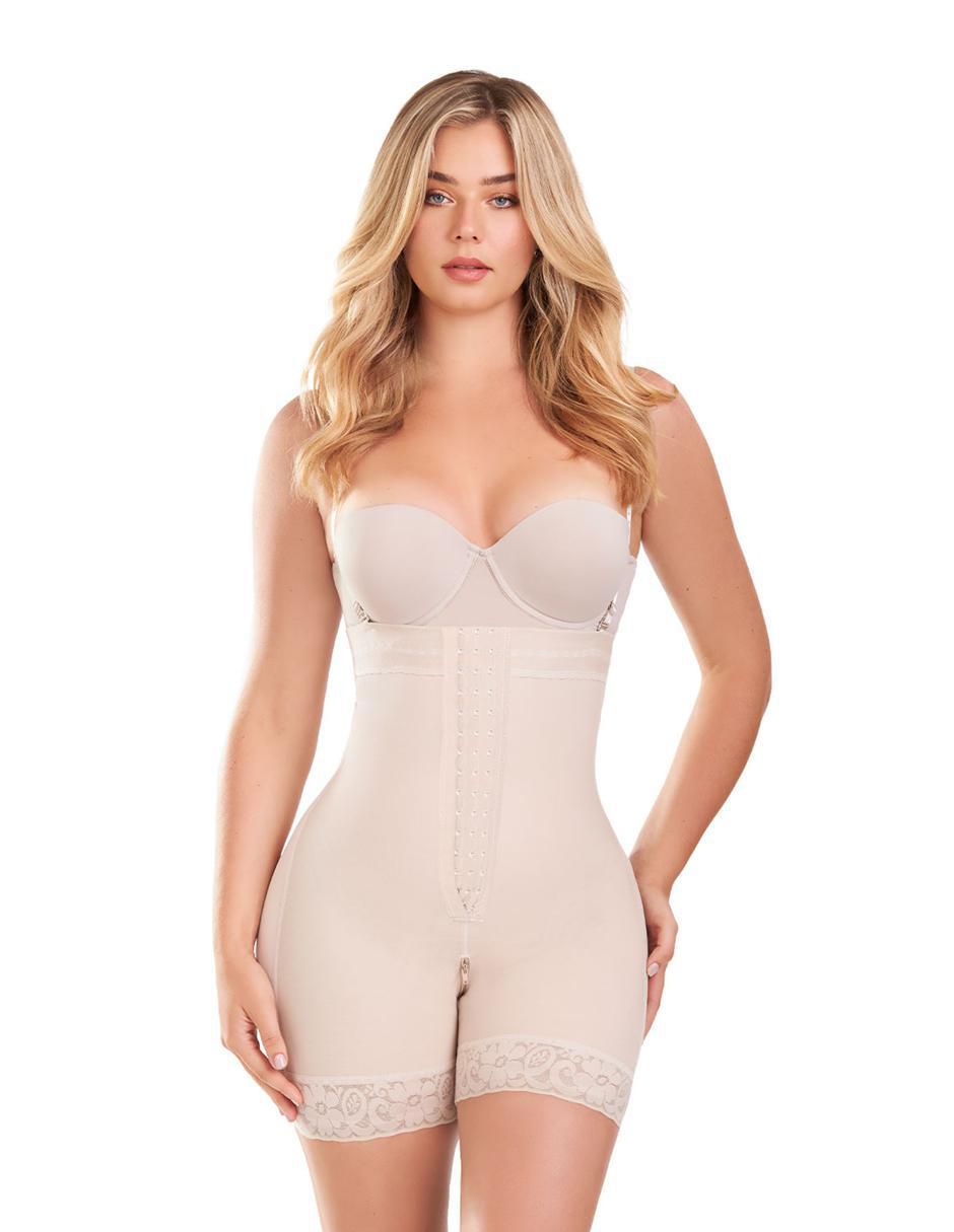 Faja tipo short con compresión media para mujer