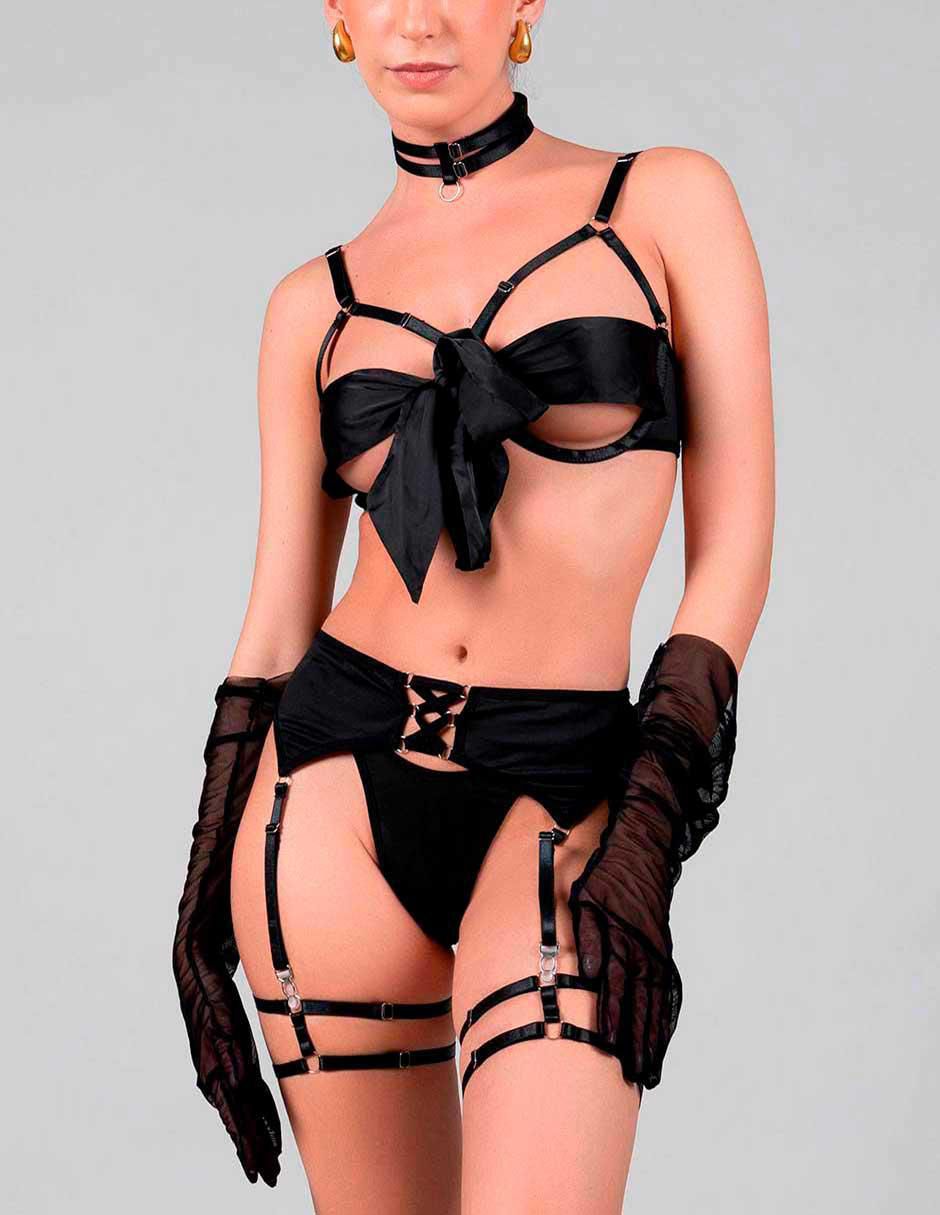 Conjunto lencería 4