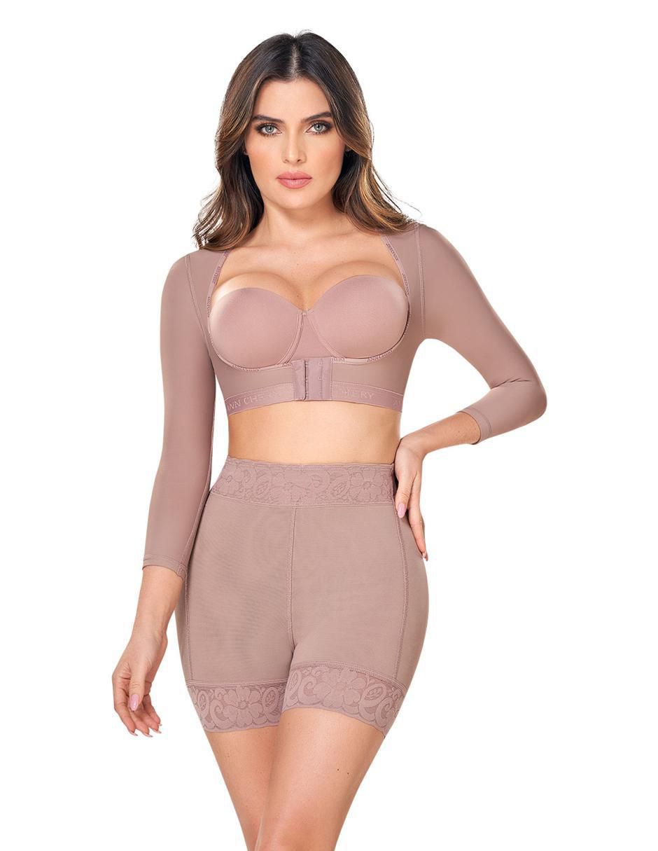 Faja tipo short con compresión media para mujer Faja tipo short con compresión media para mujer