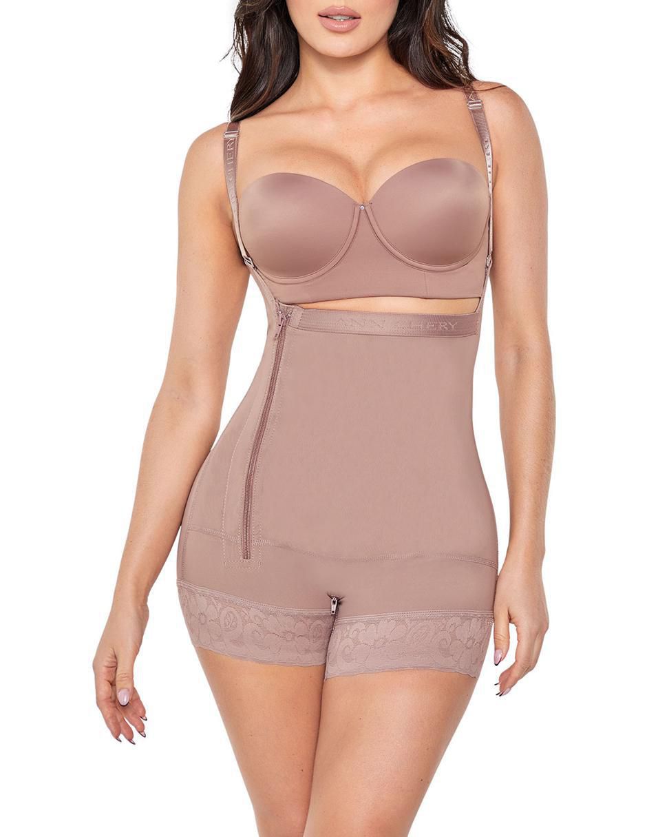 Faja tipo short con compresión media para mujer