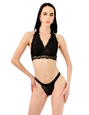 Conjunto de bra y panty de encaje