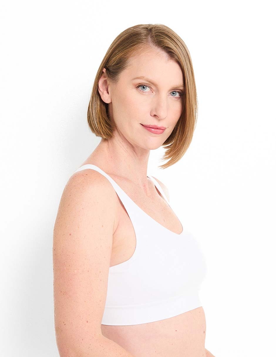Brassiere peto medio copa removible para mujer