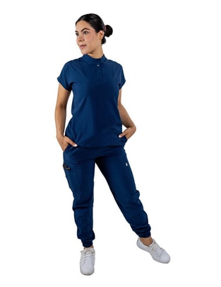 Pijama quirúrgica estilo relajado para mujer Pijama quirúrgica estilo relajado para mujer