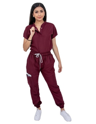 Pijama quirúrgica estilo relajado para mujer
