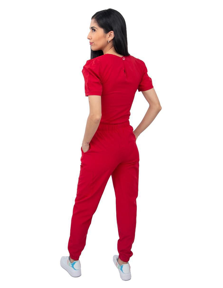 Pijama quirúrgica estilo relajado para mujer 3
