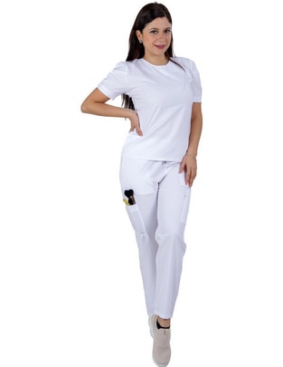 Pijama quirúrgica estilo relajado para mujer