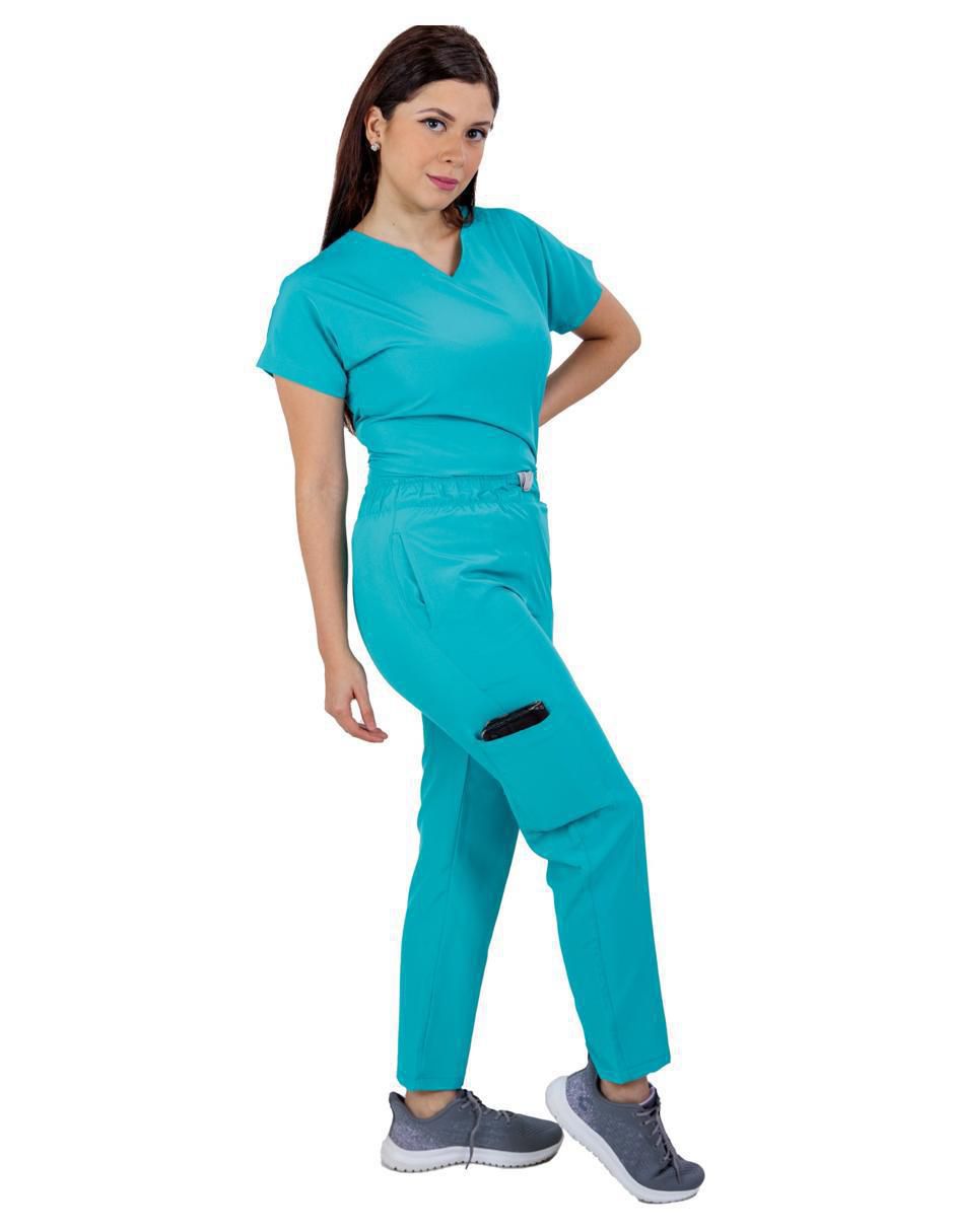 Pijama quirúrgica estilo relajado para mujer 2