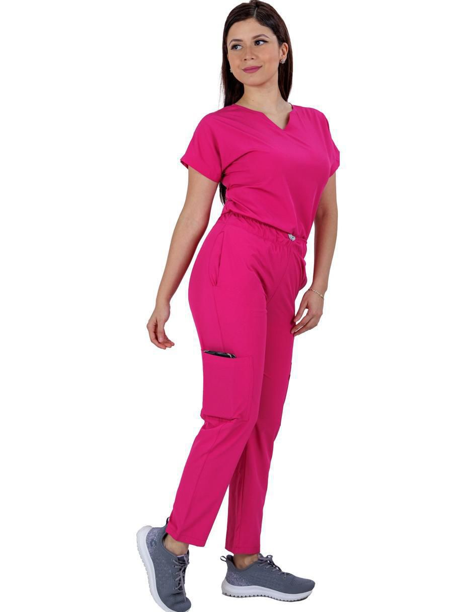 Pijama quirúrgica estilo relajado para mujer 2