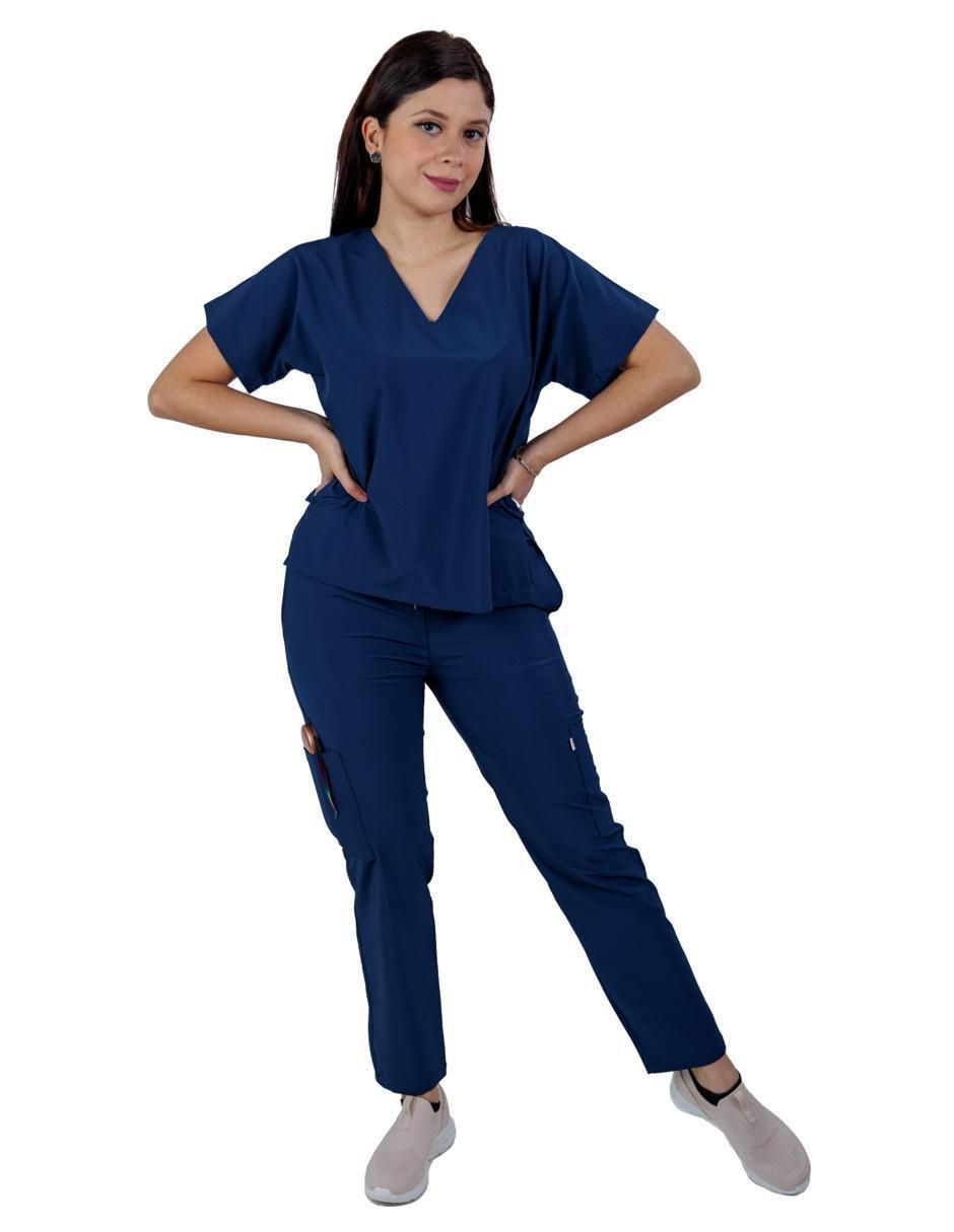 Pijama quirúrgica estilo relajado para mujer 2