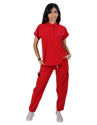 Pijama quirúrgica estilo relajado para mujer