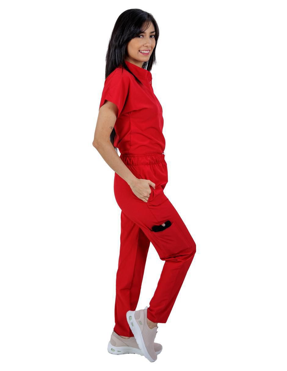 Pijama quirúrgica estilo relajado para mujer 3