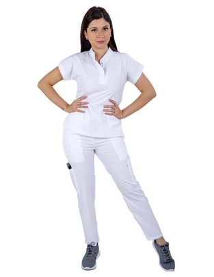 Pijama quirúrgica estilo relajado para mujer