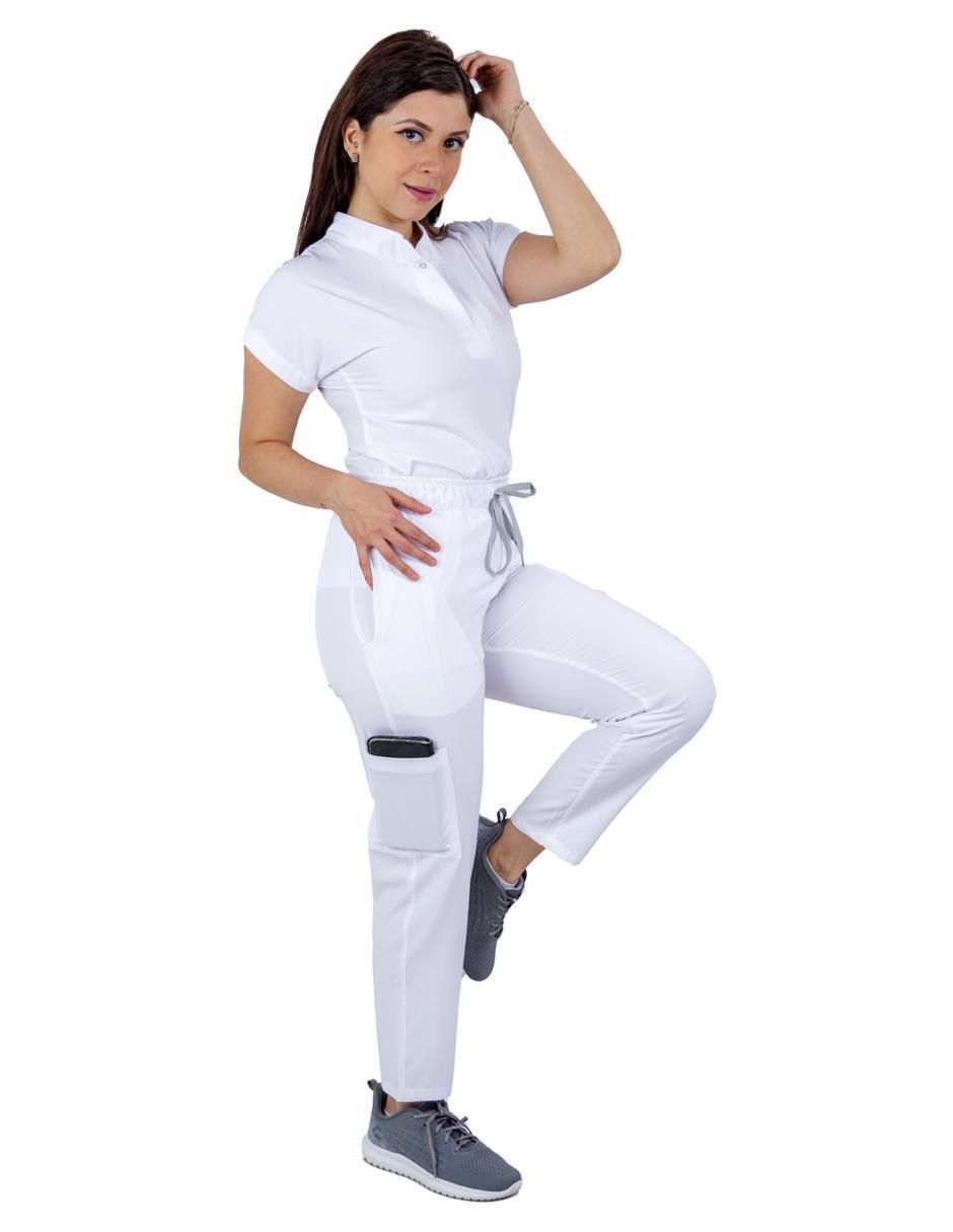 Pijama quirúrgica estilo relajado para mujer 2