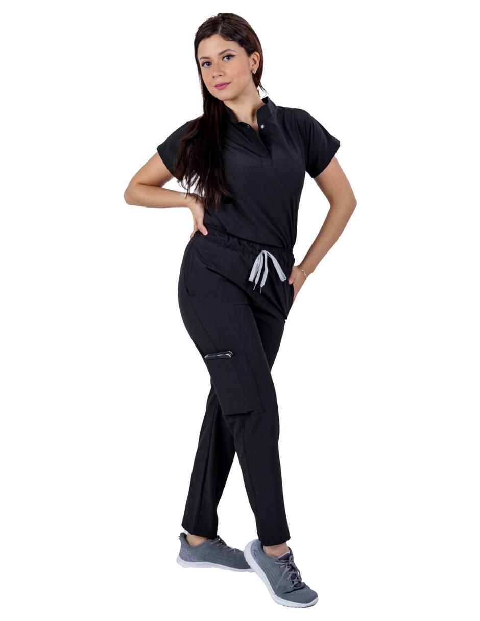 Pijama quirúrgica estilo relajado para mujer 2
