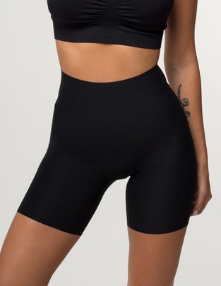 Faja tipo short Wonderbum con compresión media para mujer