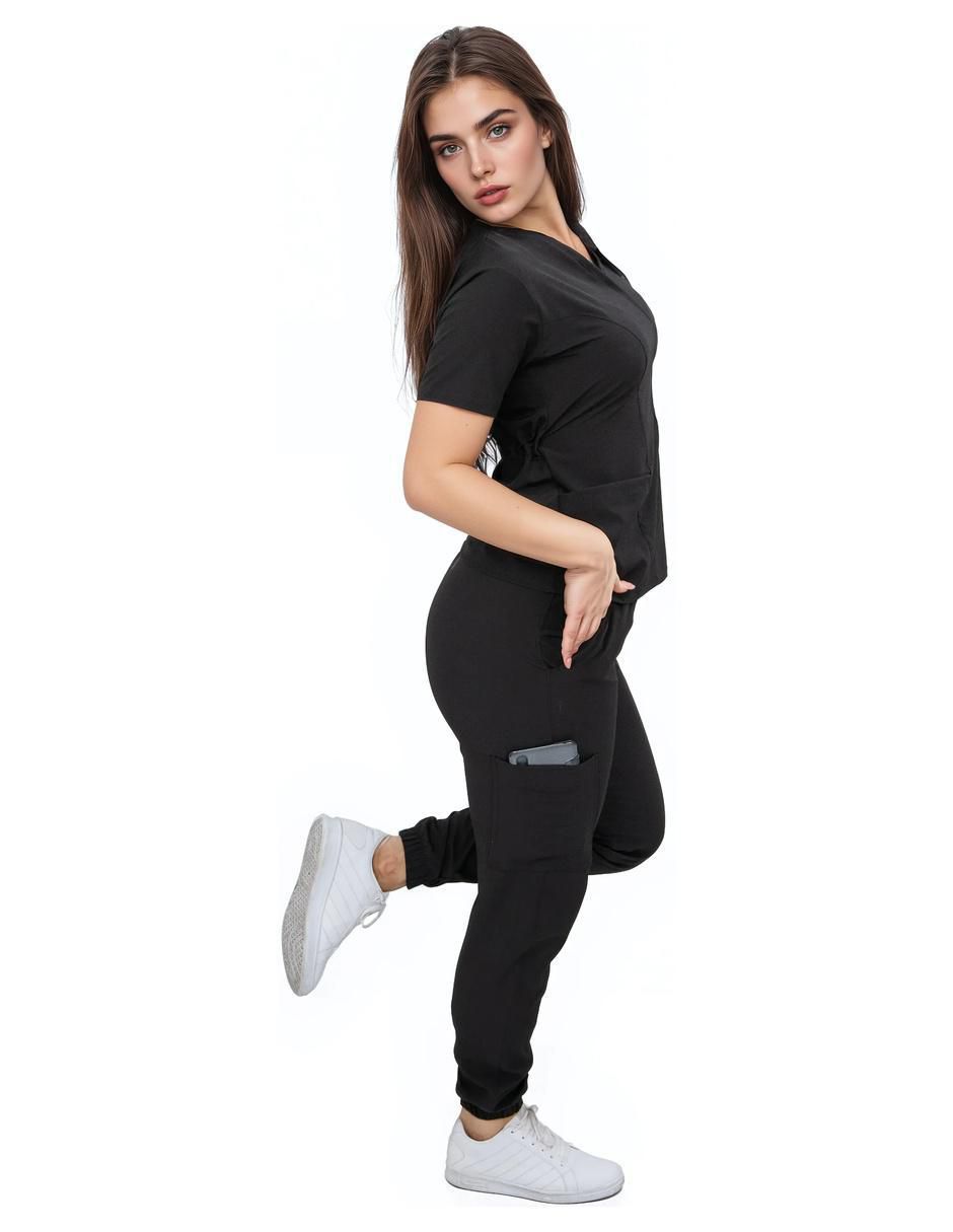 Pijama quirúrgica estilo relajado para mujer 3