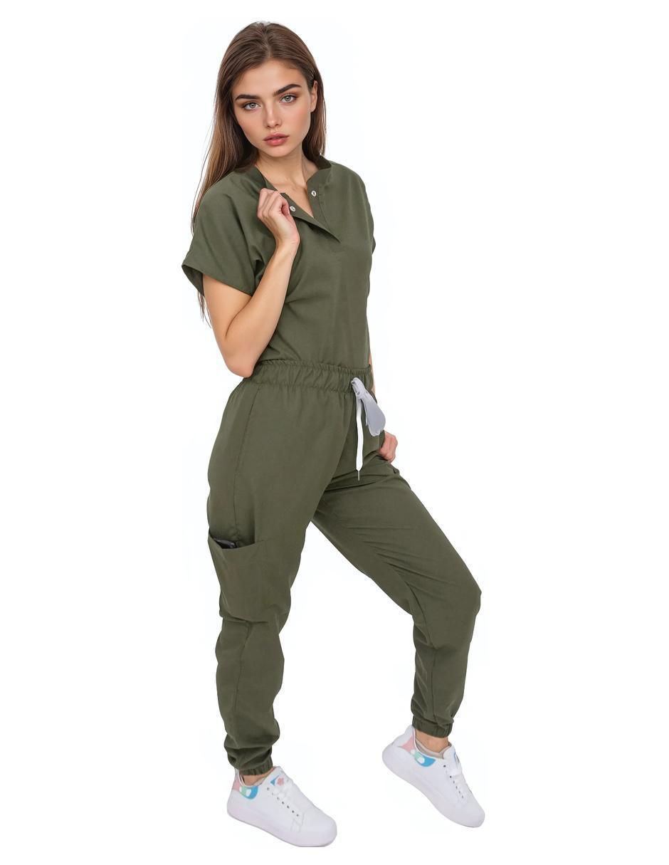 Pijama quirúrgica estilo relajado para mujer 2