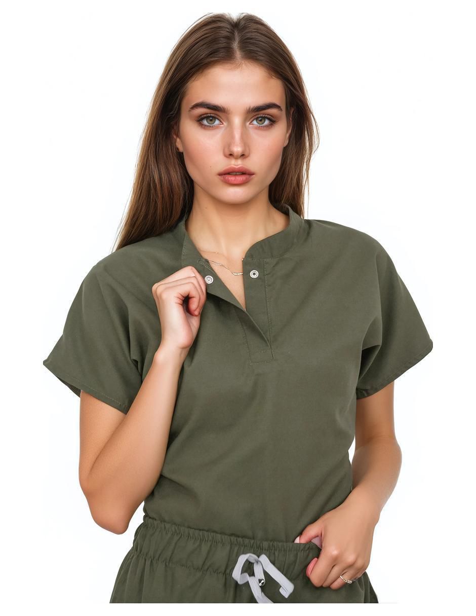 Pijama quirúrgica estilo relajado para mujer 4