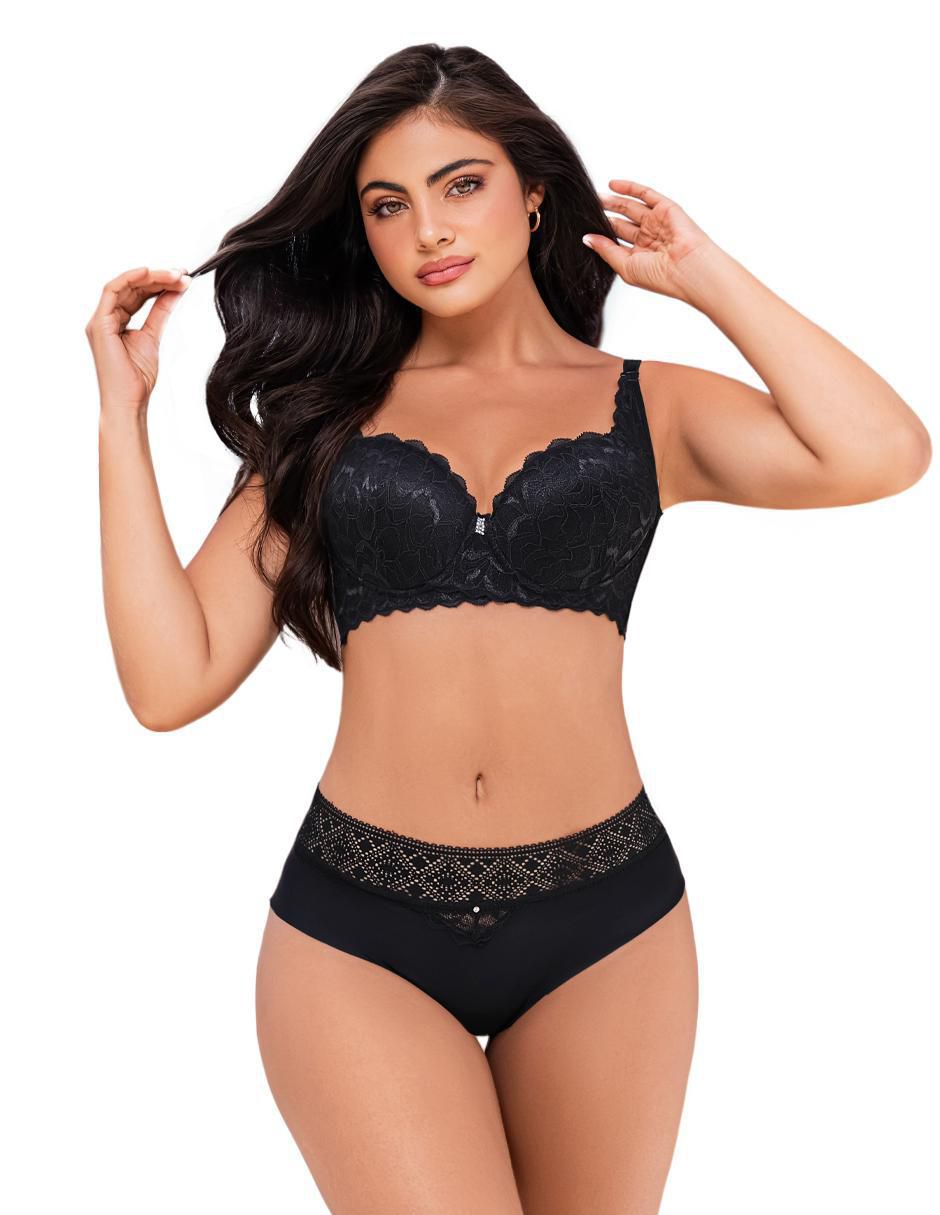Conjunto lencería 3