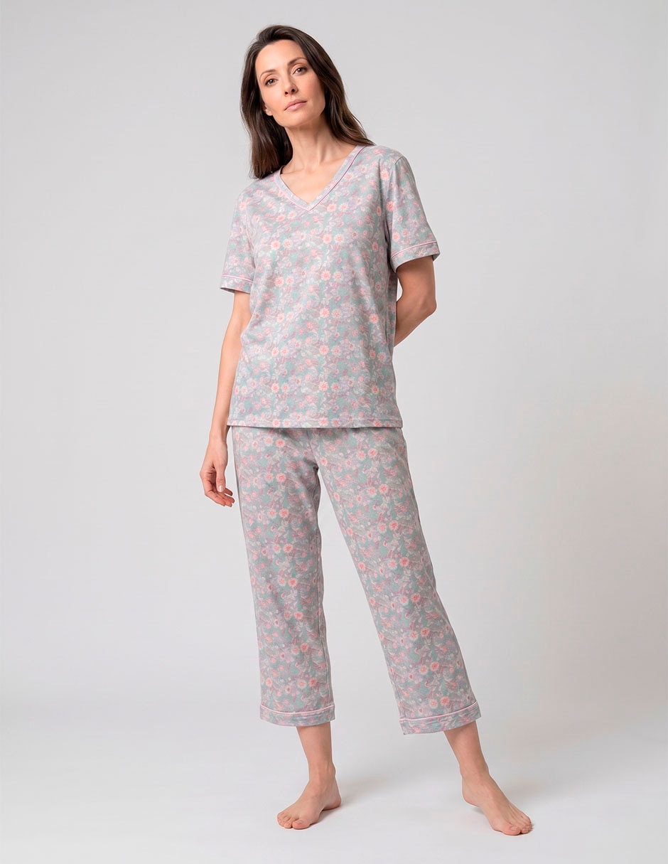 Conjunto pijama para mujer Conjunto pijama para mujer