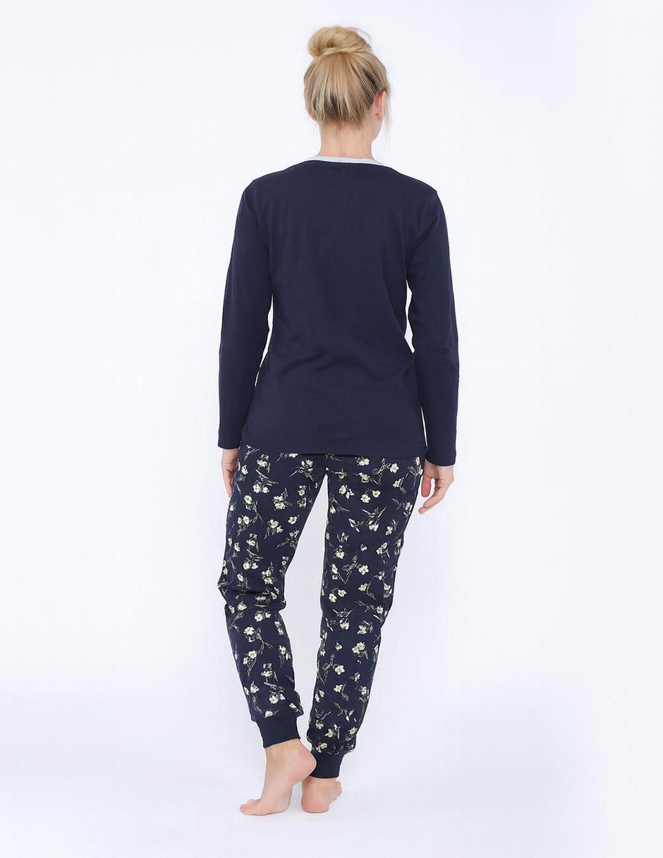 Conjunto pijama Flores para mujer