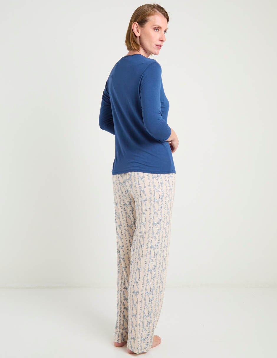 Conjunto pijama para mujer 11