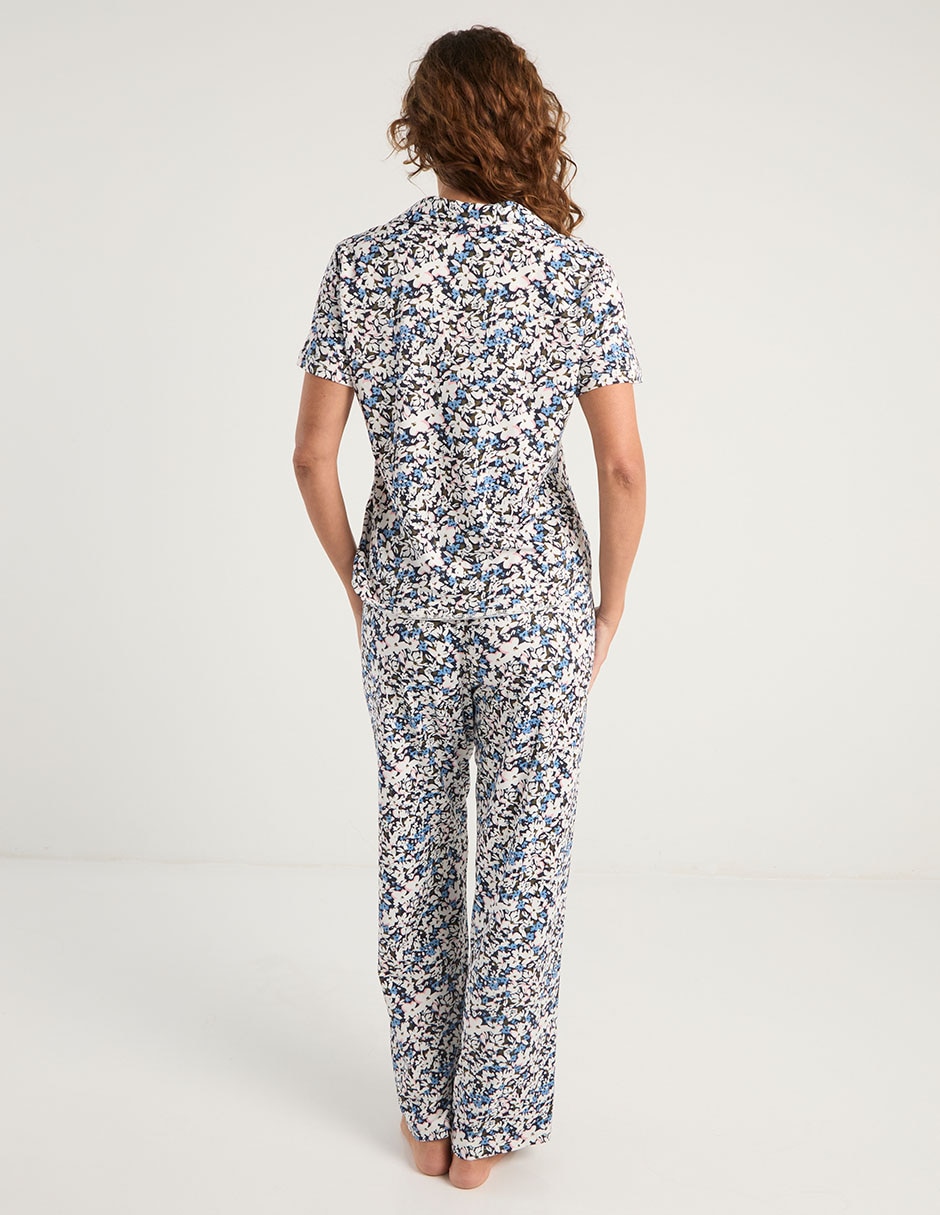 Conjunto pijama para mujer 11