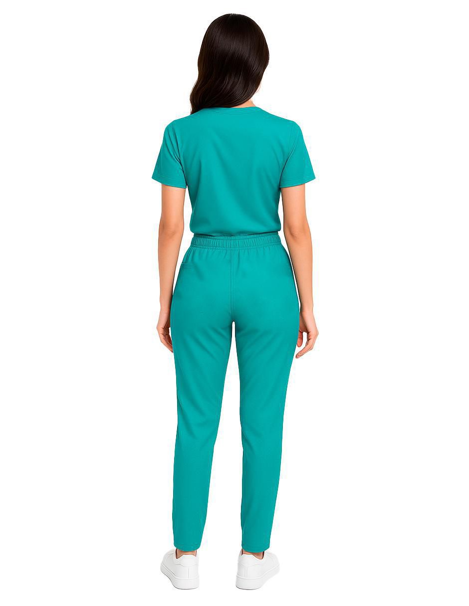Pijama quirúrgica estilo relajado para mujer 3