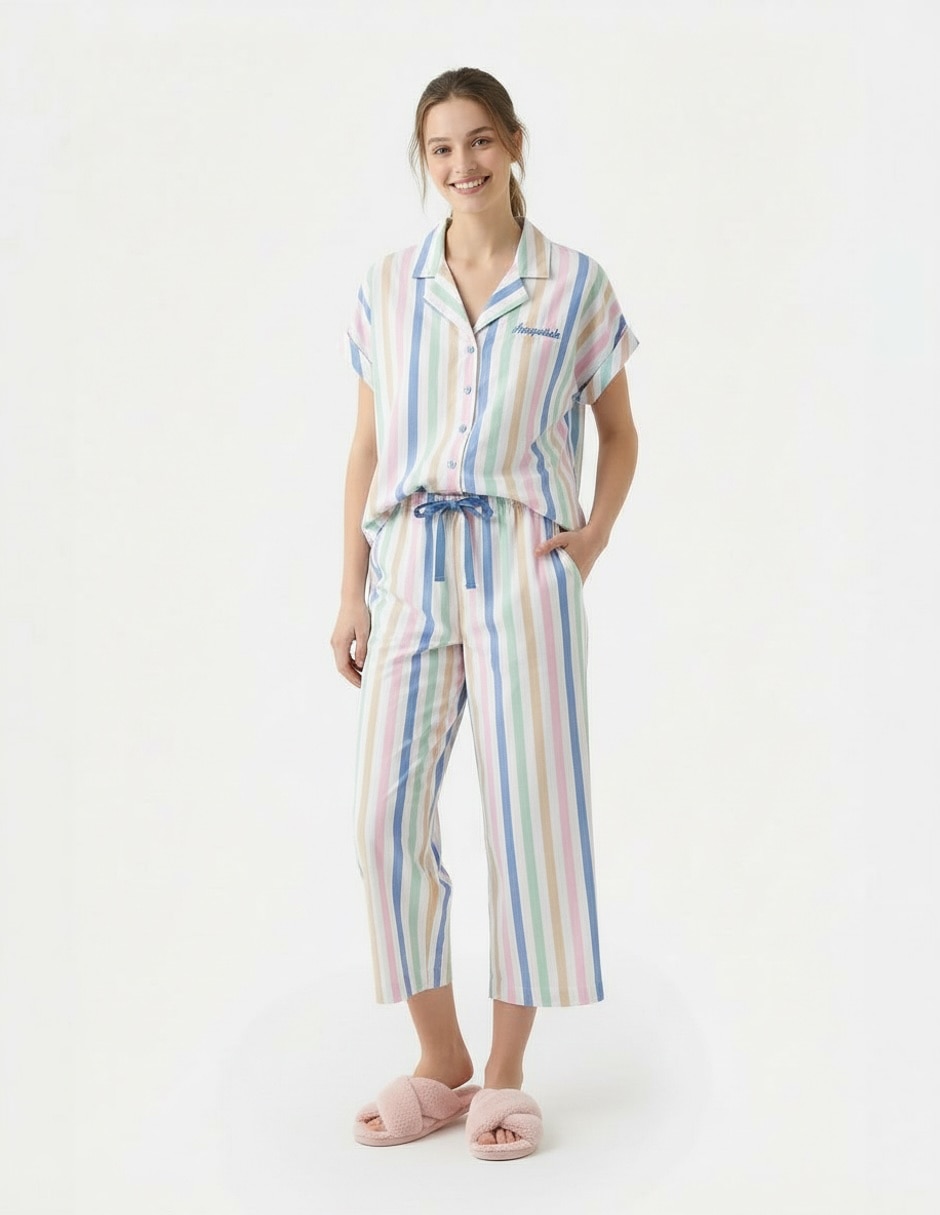 Conjunto pijama licencias para mujer