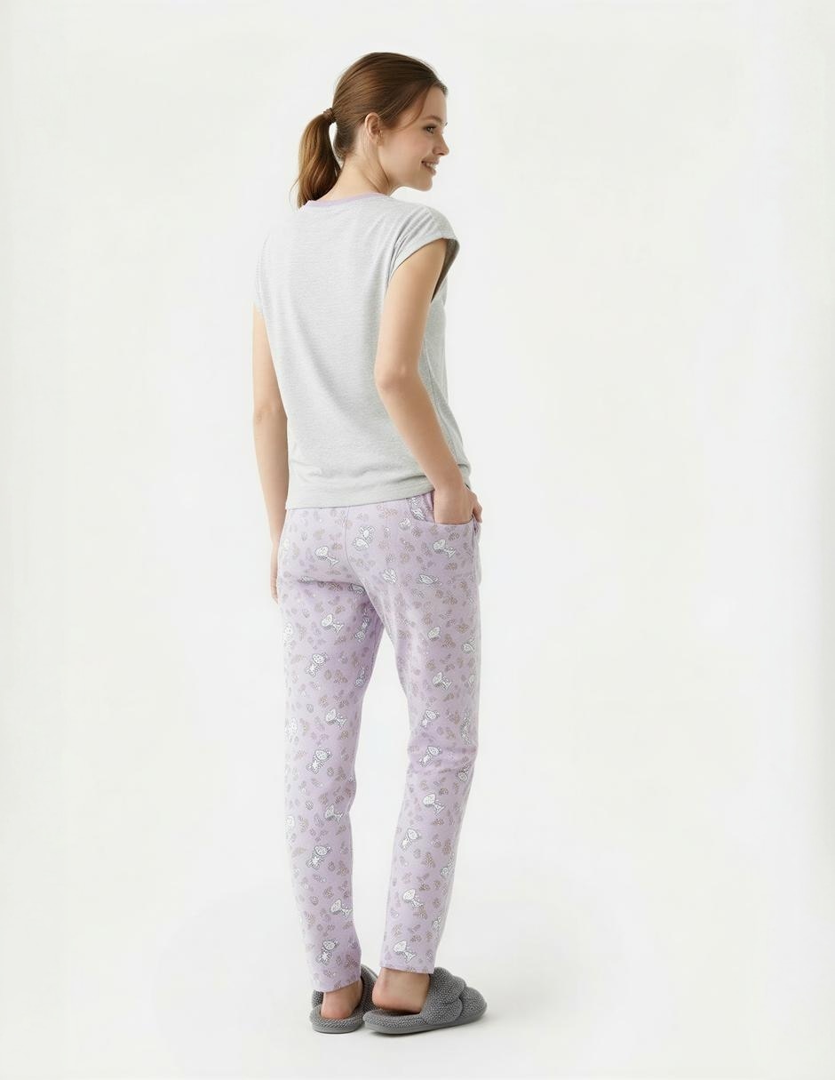 Conjunto pijama Snoopy para mujer 5