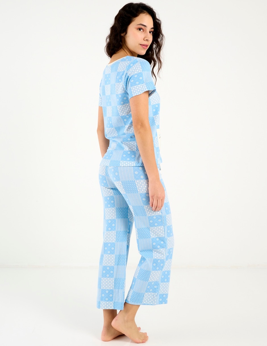 Conjunto pijama para mujer 11