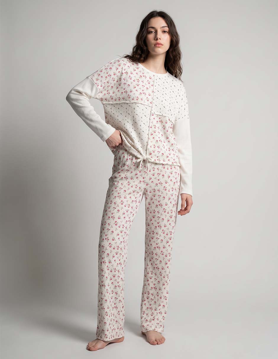 Conjunto pijama para mujer