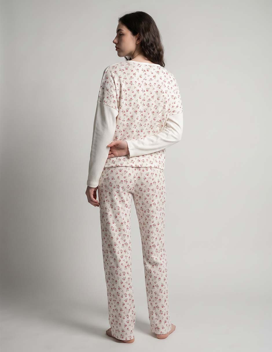 Conjunto pijama para mujer 3