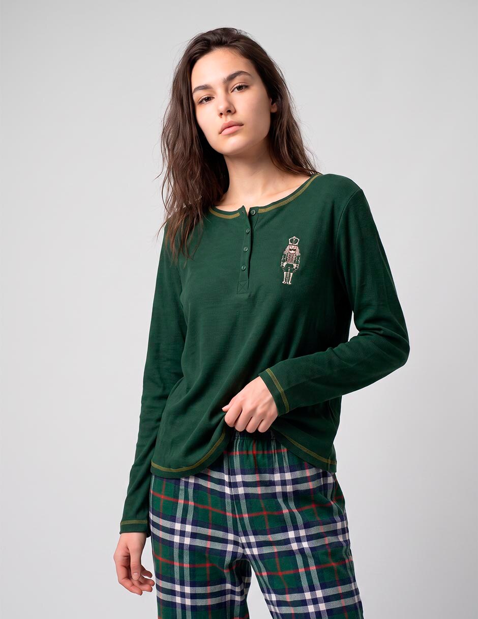 Conjunto pijama para mujer 4