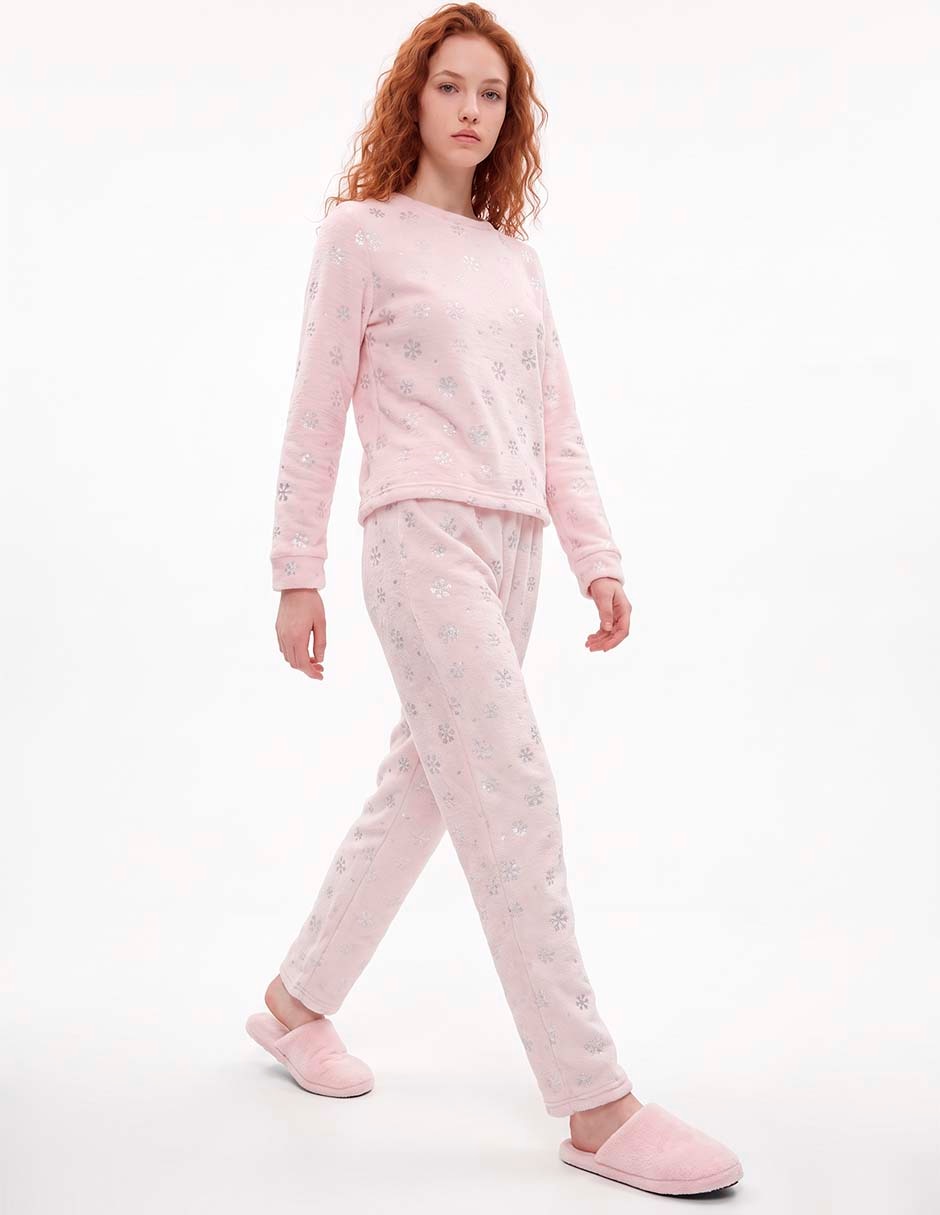 Conjunto pijama para mujer Conjunto pijama para mujer