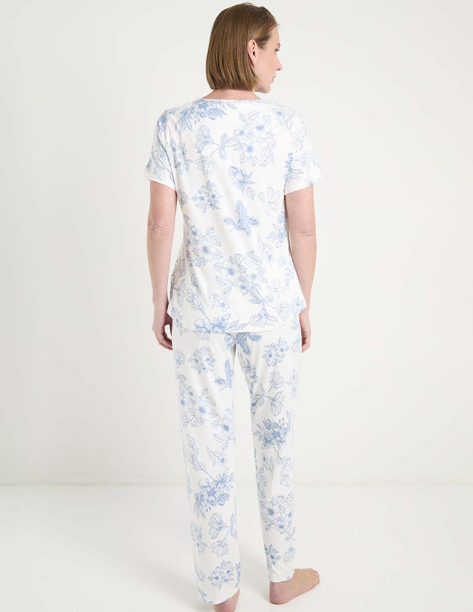 Conjunto pijama para mujer 11