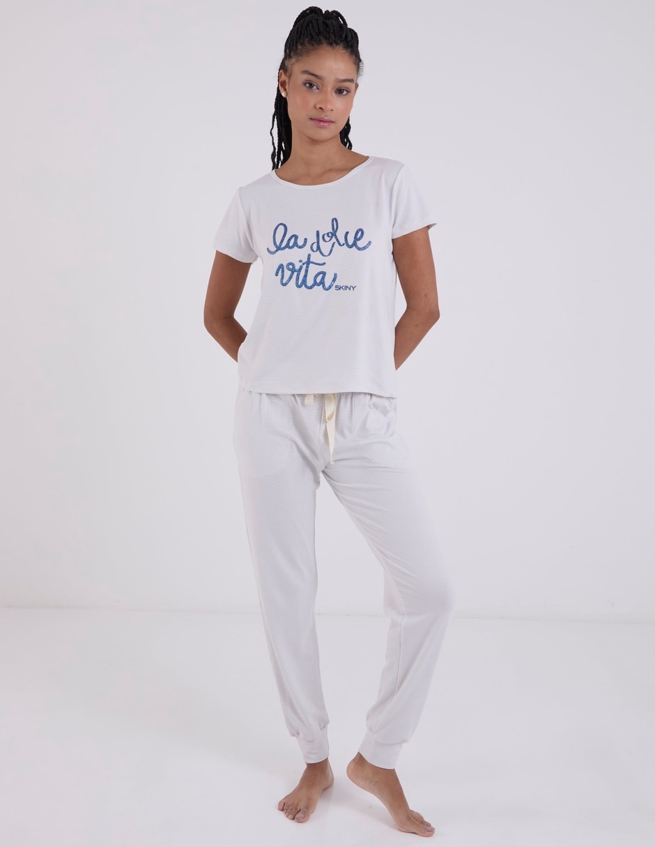 Conjunto pijama para mujer 1