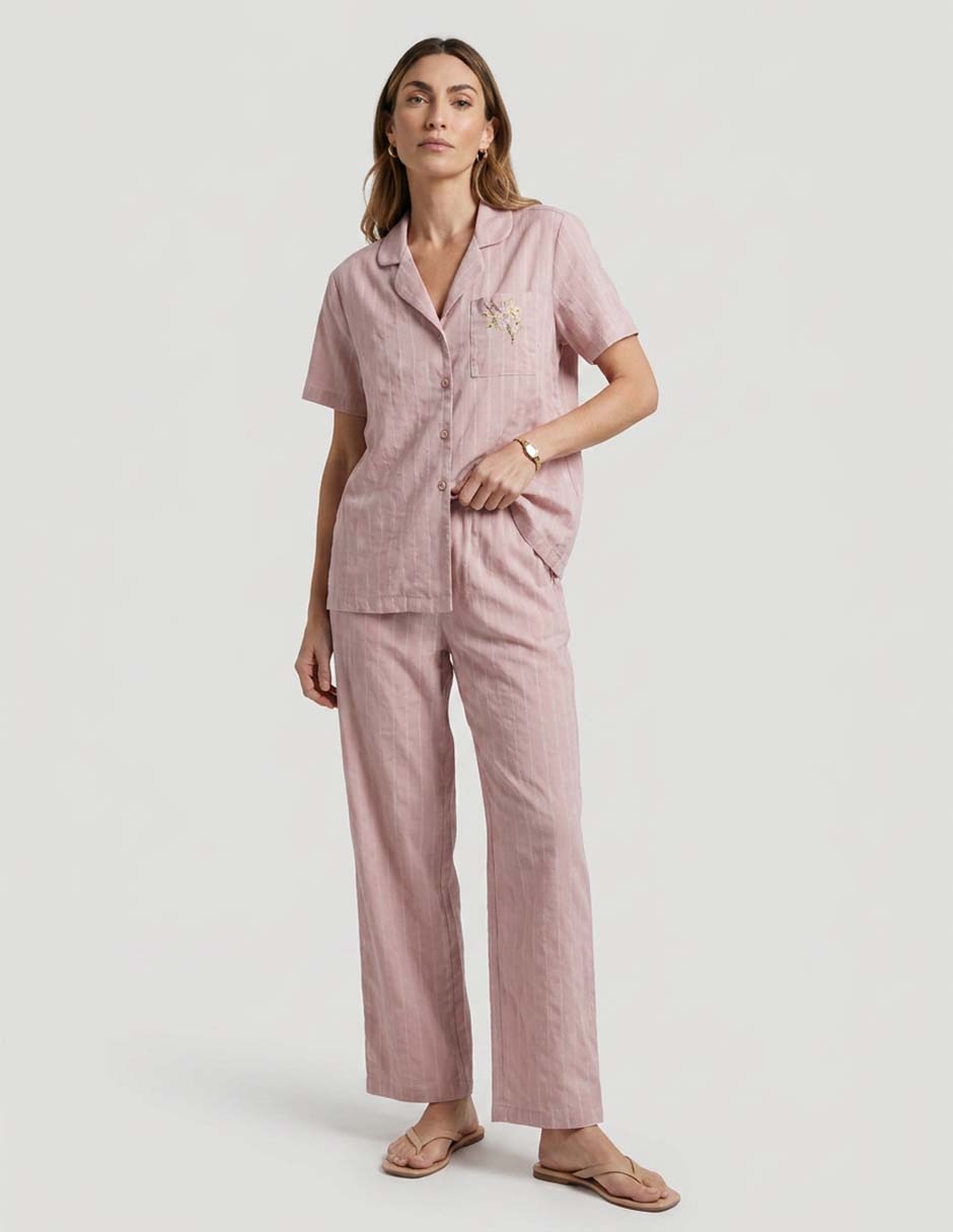 Conjunto pijama para mujer Conjunto pijama para mujer