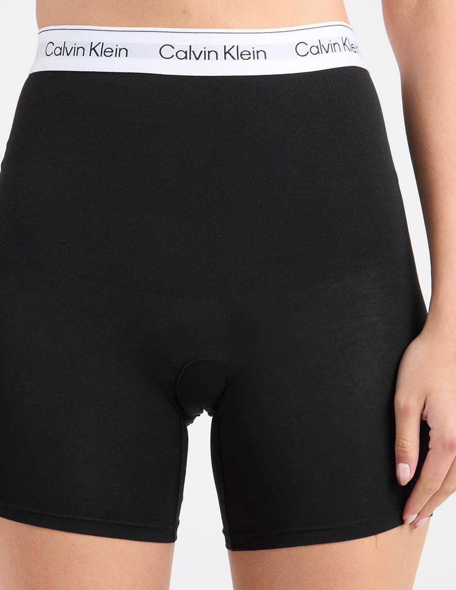 Faja tipo panty con compresión media para mujer