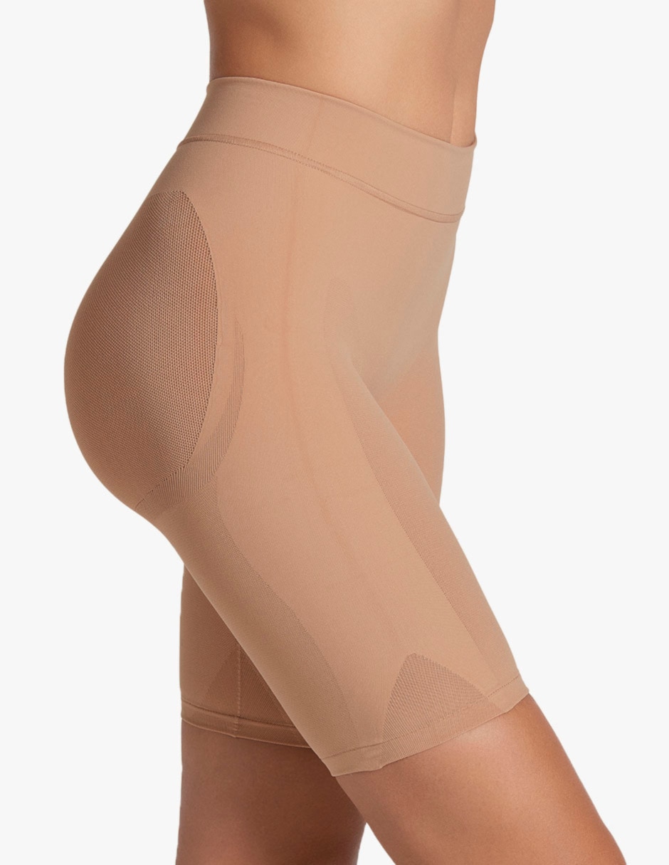 Faja tipo short leonisa con compresión baja para mujer
