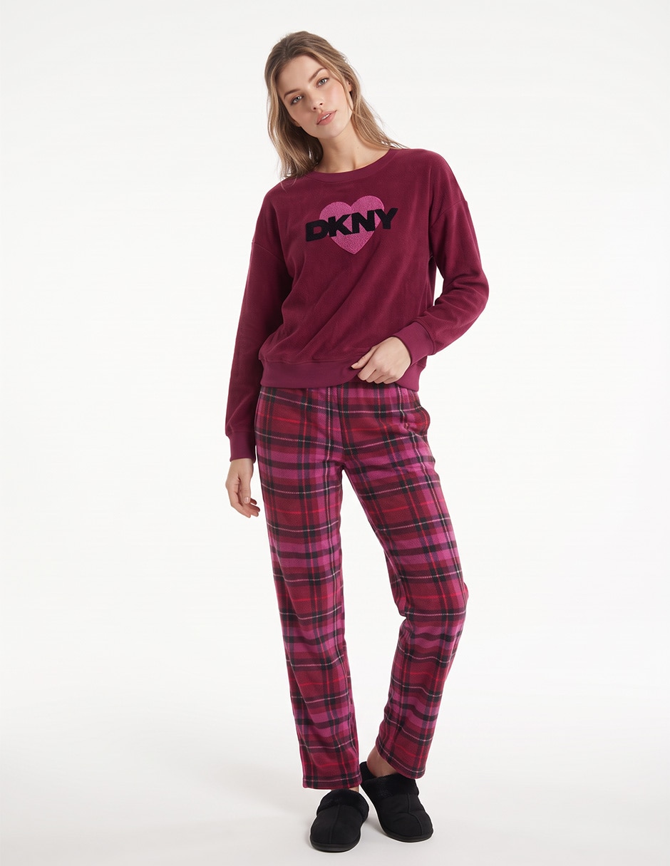 Conjunto pijama para mujer Conjunto pijama para mujer