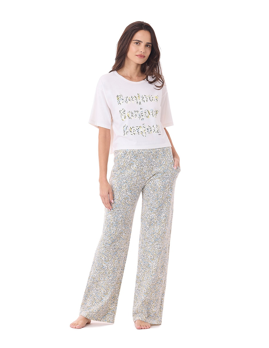 Conjunto pijama sterling flowers para mujer Conjunto pijama sterling flowers para mujer
