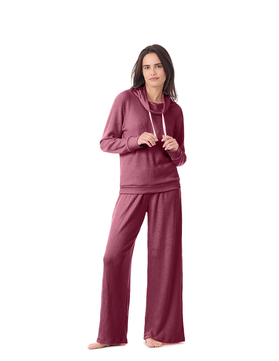 Conjunto pijama para mujer Conjunto pijama para mujer