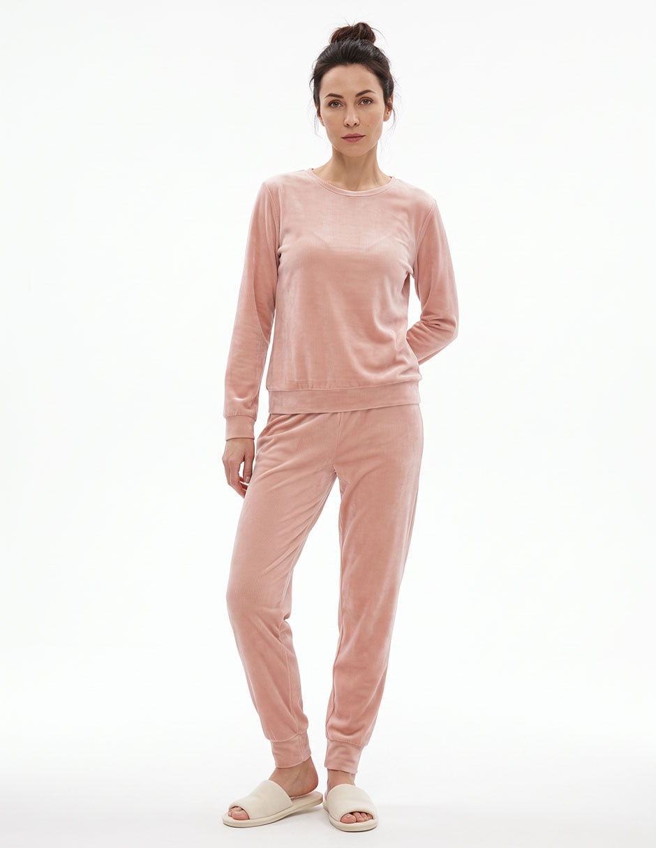 Conjunto pijama para mujer Conjunto pijama para mujer