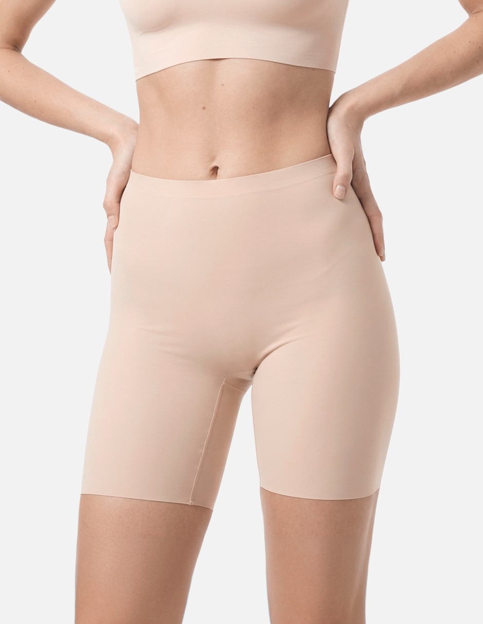 Nude 2