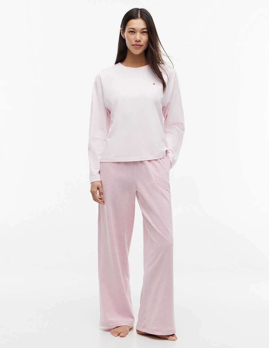 Conjunto pijama para mujer Conjunto pijama para mujer