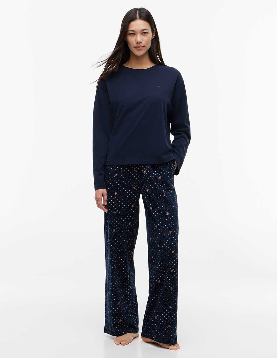 Conjunto pijama para mujer Conjunto pijama para mujer