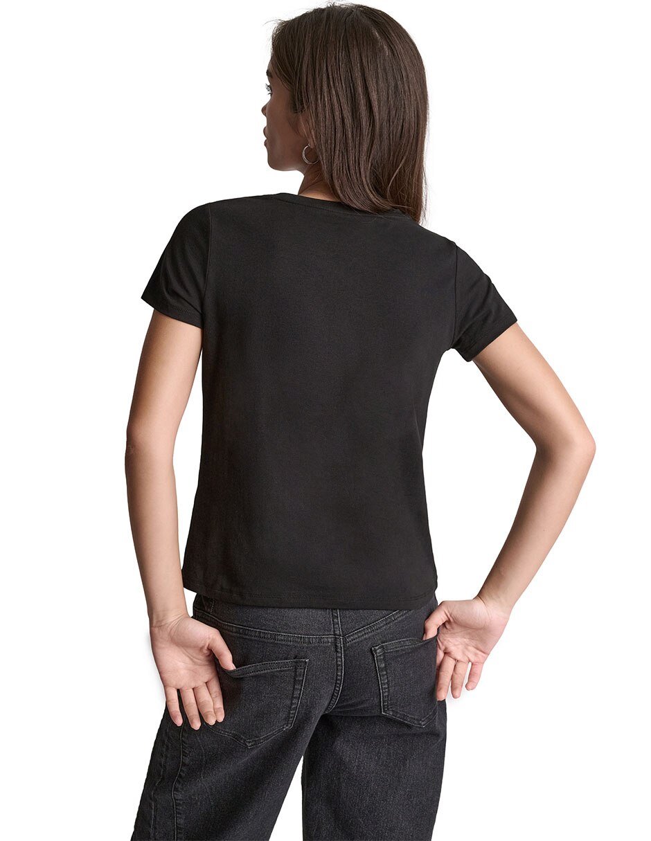 Camiseta cuello redondo manga corta 5