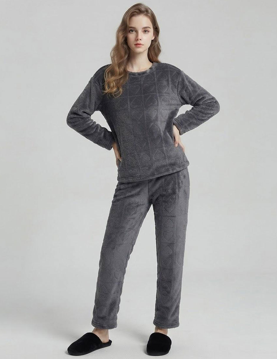Conjunto pijama Peluche para mujer 1